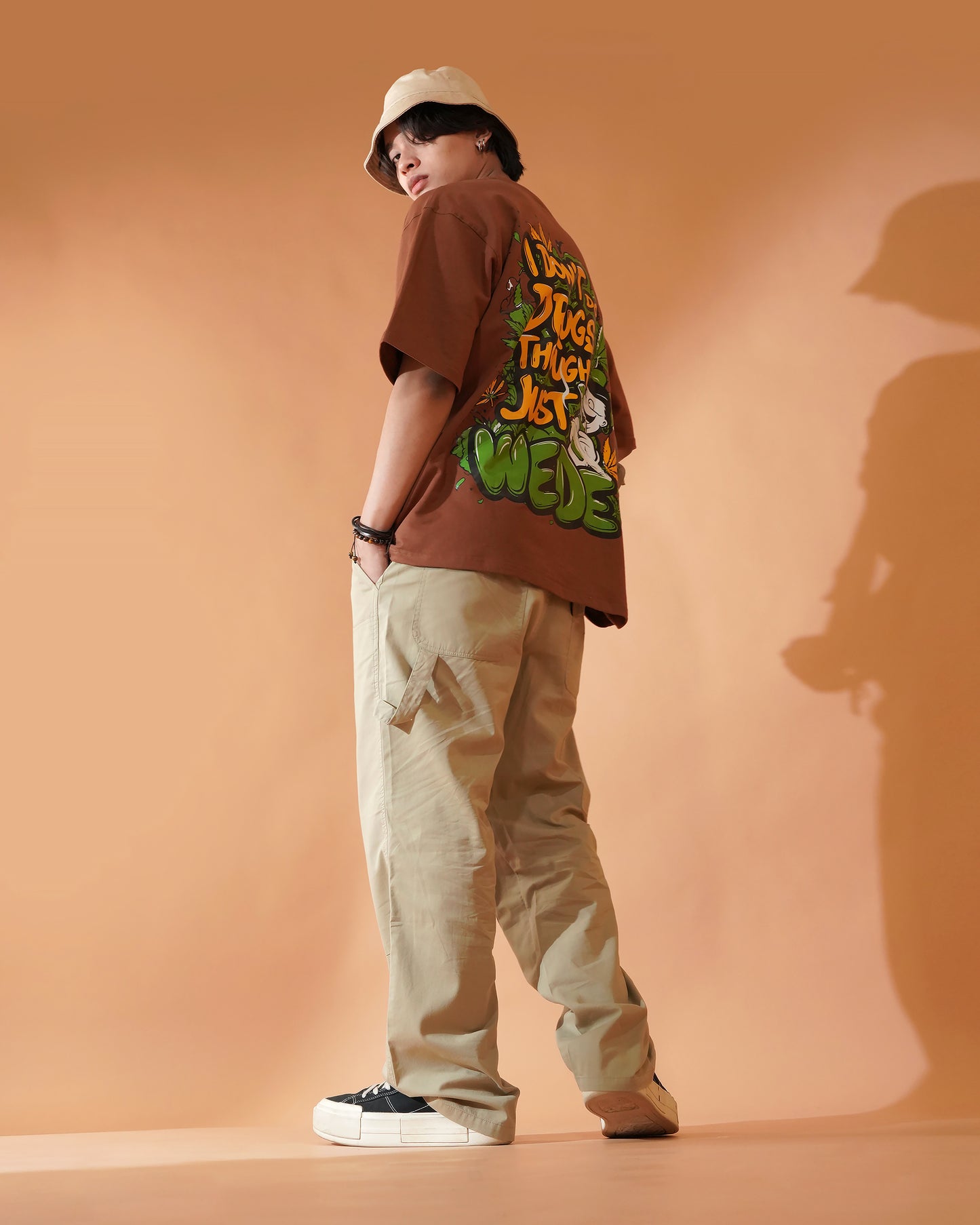 SMOKIN' STATEMENT OVERSIZED T-SHIRT